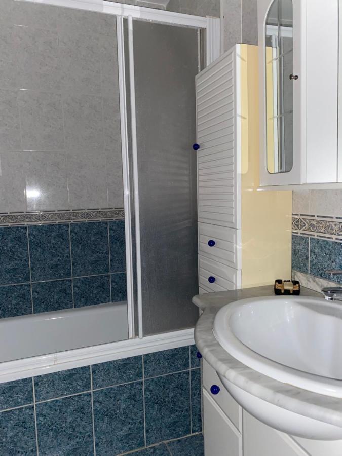 Comfortable Guest Room With Balcony Beniarjo エクステリア 写真